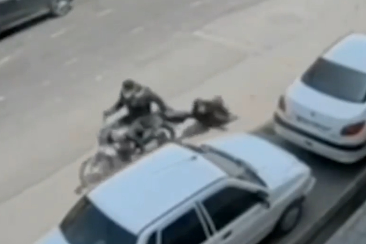 ویدئو | زورگیری خشن در یکی از خیابان‌های مشهد
