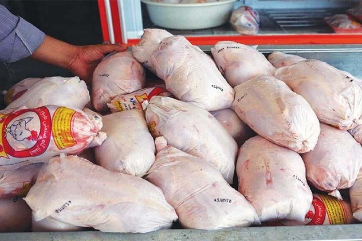 کمبود مرغ گرم در بازار تا کی ادامه دارد؟ (۵ اردیبهشت ۱۴۰۲)