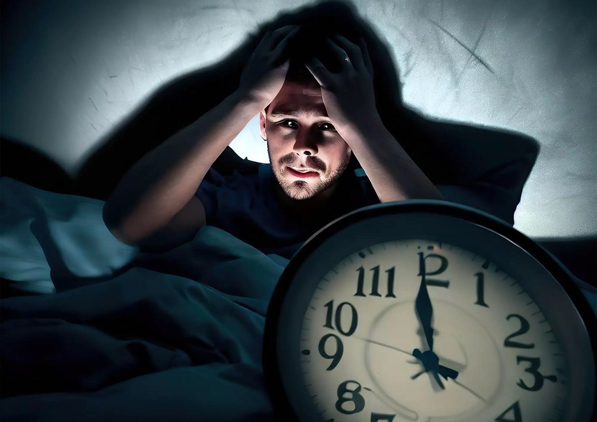 آیا بی‌خوابی ریسک سکته قلبی را افزایش می‌دهد؟ | تحقیقات چه می‌گویند؟