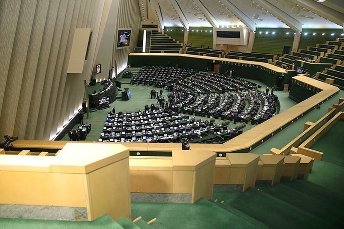 جلسه رای اعتماد وزیر پیشنهادی صمت فردا سه‌شنبه (۲۳ خرداد ۱۴۰۲) برگزار می‌شود