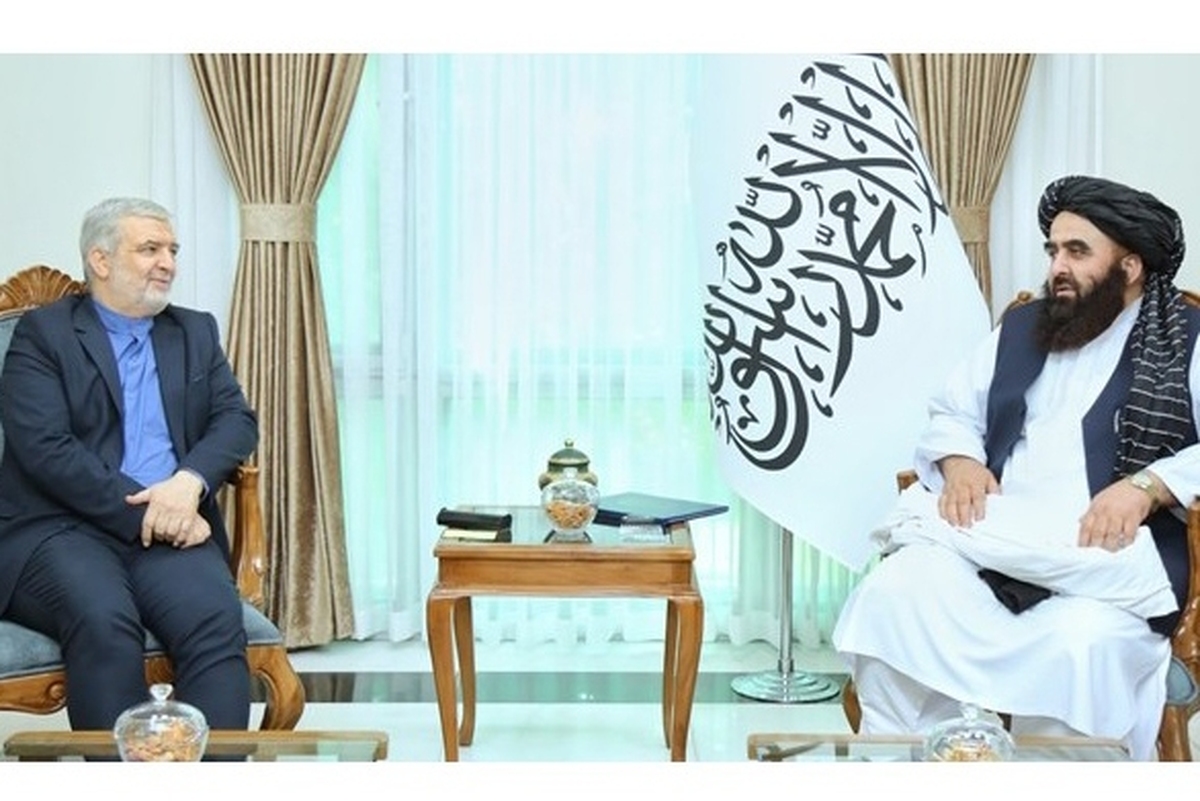 کاظمی قمی با سرپرست وزارت خارجه طالبان در کابل دیدار کرد | حق‌آبه محور گفت‌وگوها