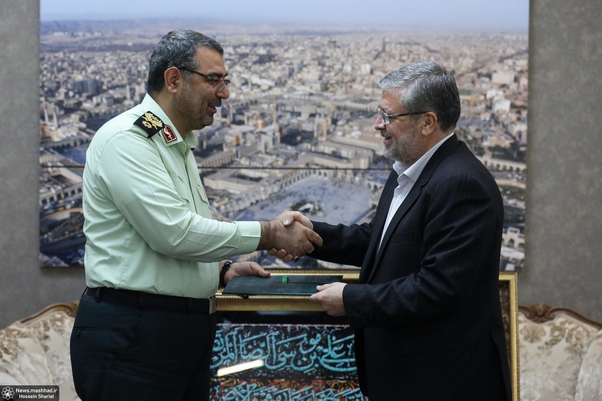 شهردار مشهد: برای خدمت جهادی به مردم آماده همکاری با فرماندهی انتظامی هستیم