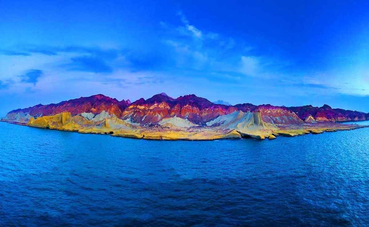 ویدئو| نمایی زیبا از جزیره هرمز