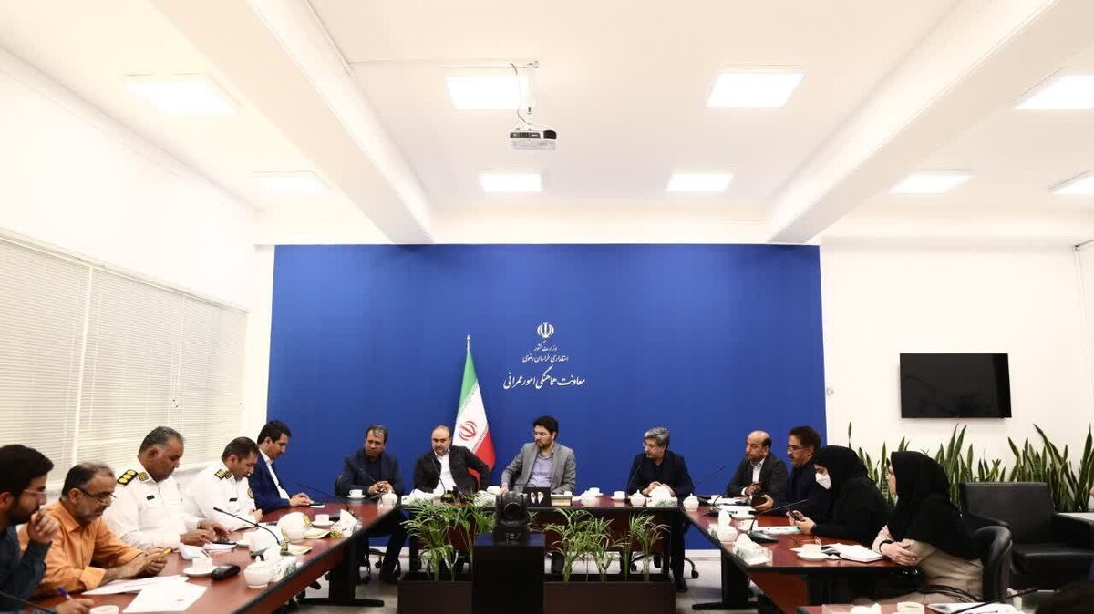 جلسه کارگروه اضطرار آلودگی هوای مشهد در استانداری تشکیل شد