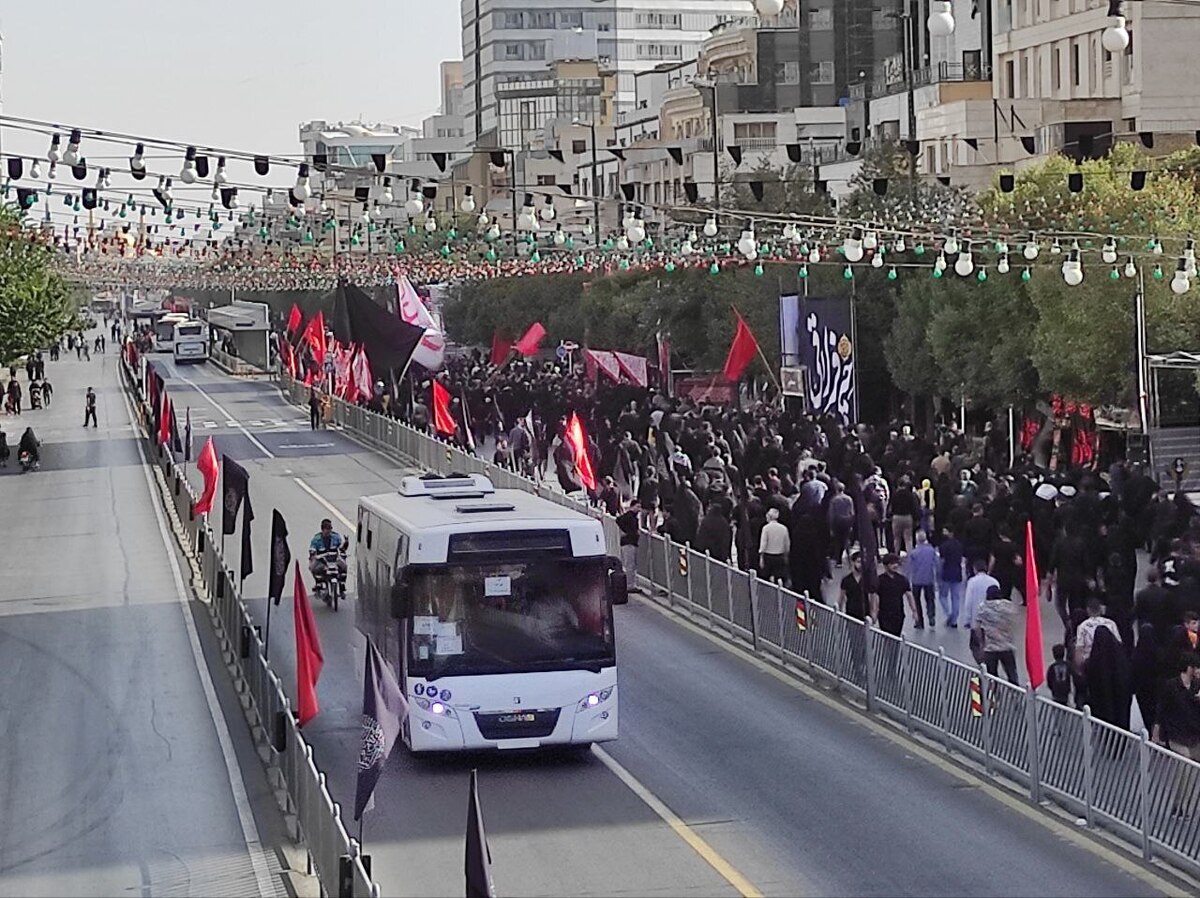 پیاده‌روی جاماندگان اربعین از میدان پانزده خرداد مشهد آغاز می‌شود