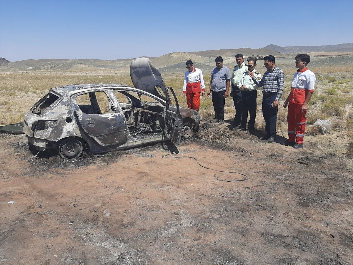 فوت ۲نفر بر اثر حریق ناشی از تصادف پژو۲۰۶ در محور مشهد - تربت‌حیدریه (یکم شهریور۱۴۰۲)