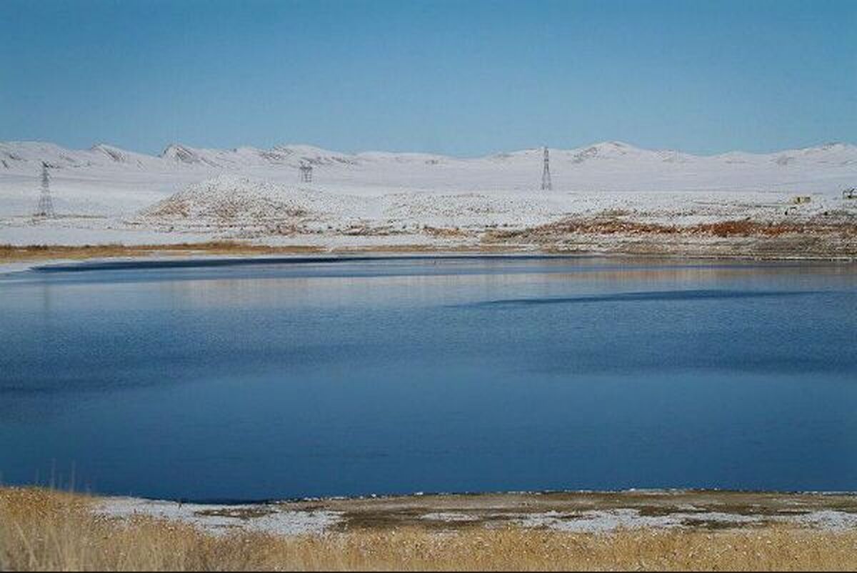 آخرین وضعیت دریاچه بزنگان اعلام شد | پیگیری دستگاه‌های دولتی برای ابطال سند مالکیت غیرقانونی بخشی از دریاچه