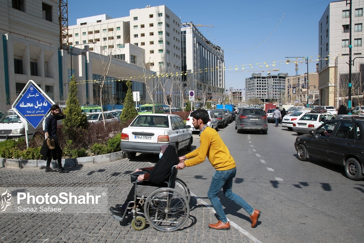 فرماندار مشهد: حدود ۱۰ هزار پارکینگ در اطراف حرم ایجاد شده است