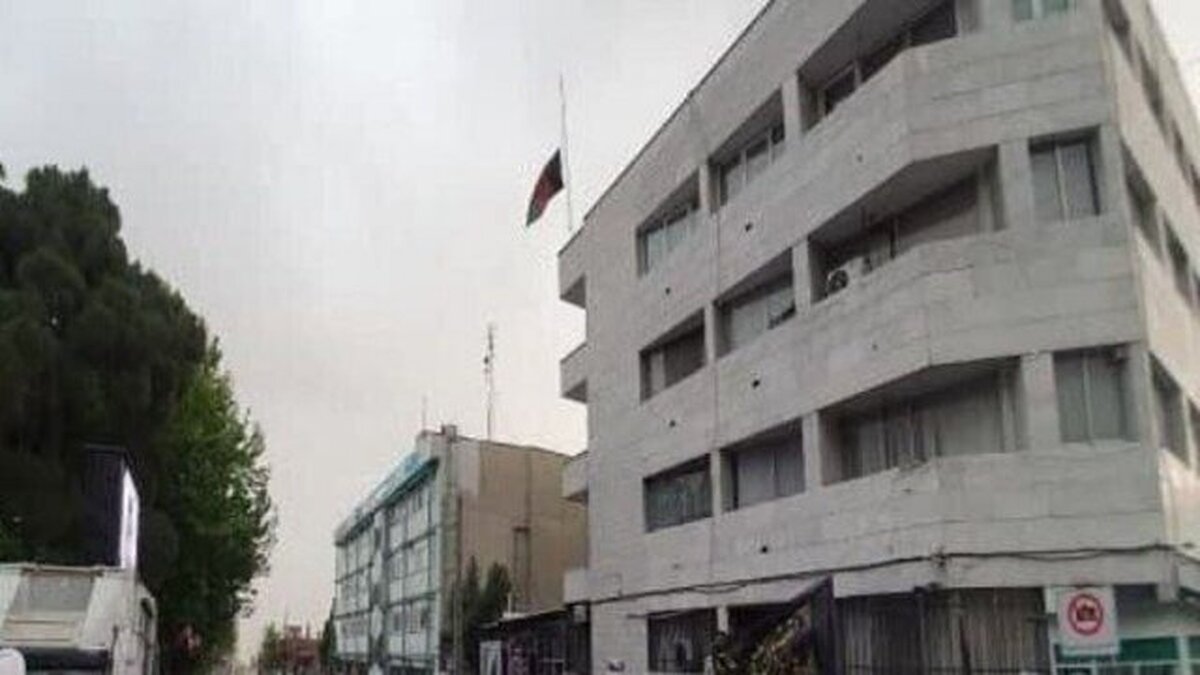 پاسپورت الکترونیک در سفارت افغانستان در تهران صادر می‌شود