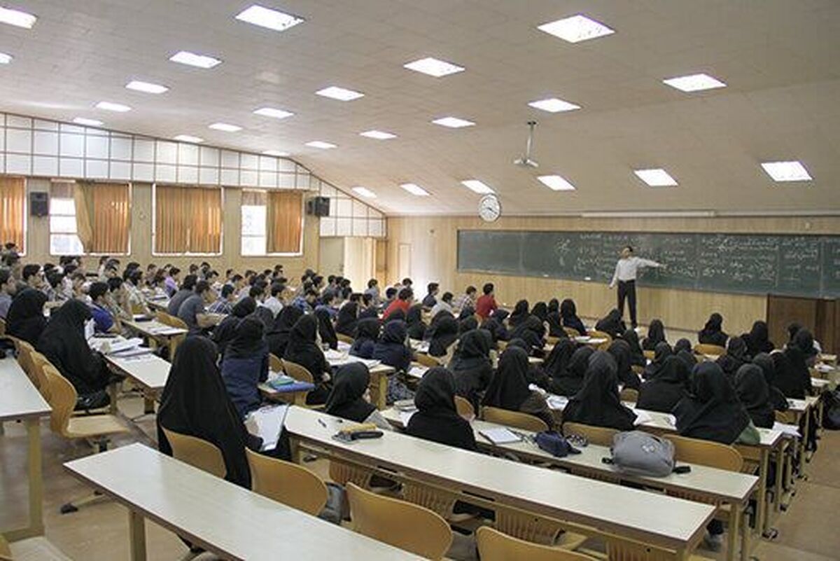 وزارت علوم: حضور و غیاب دانشجویان الکترونیکی خواهد شد
