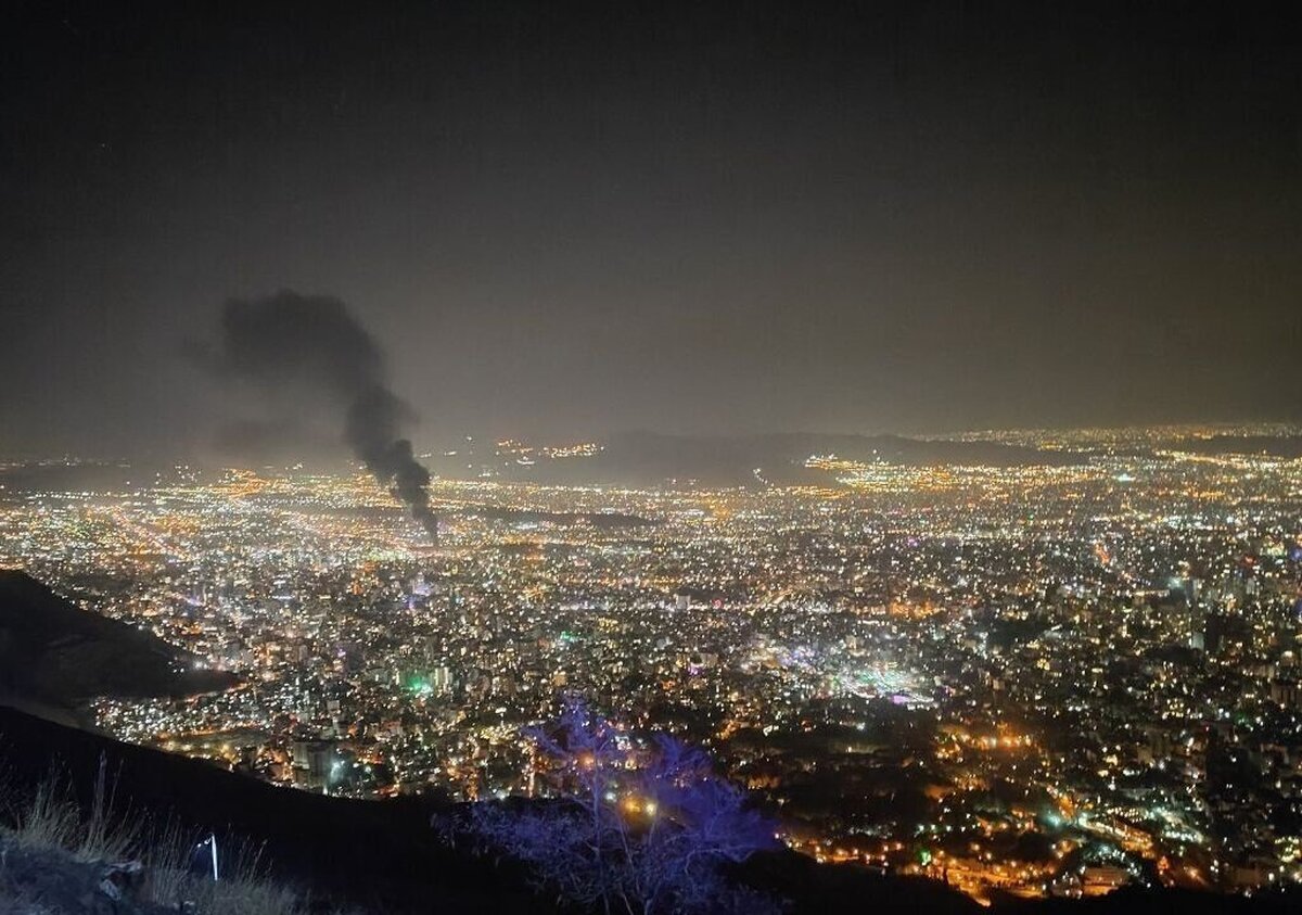 آتش سوزی در انبار سازمان توسعه منابع انرژی وزارت دفاع + فیلم
