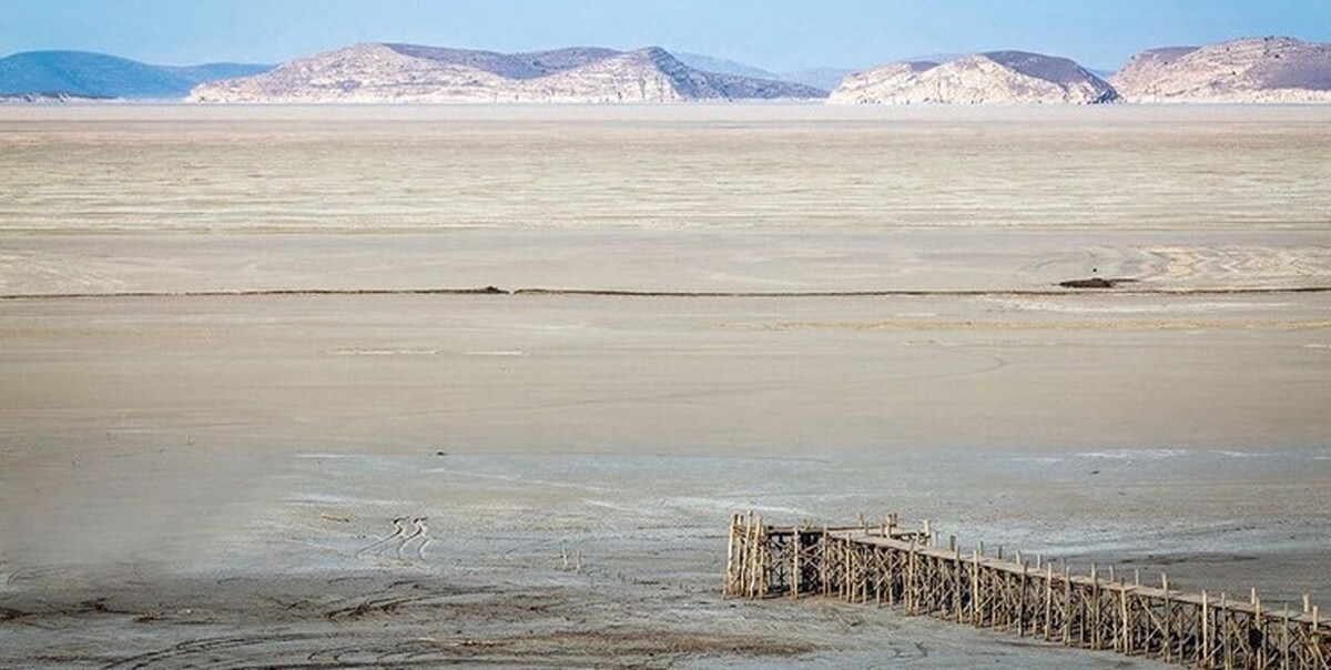 ادعای نماینده ارومیه نسبت به چگونگی خشک شدن دریاچه ارومیه