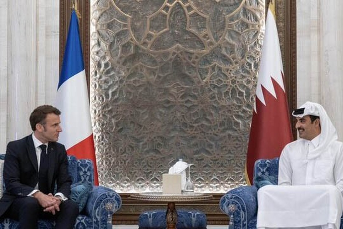 امیر قطر و ماکرون درباره برقراری آتش‌بس در غزه گفت‌وگو کردند