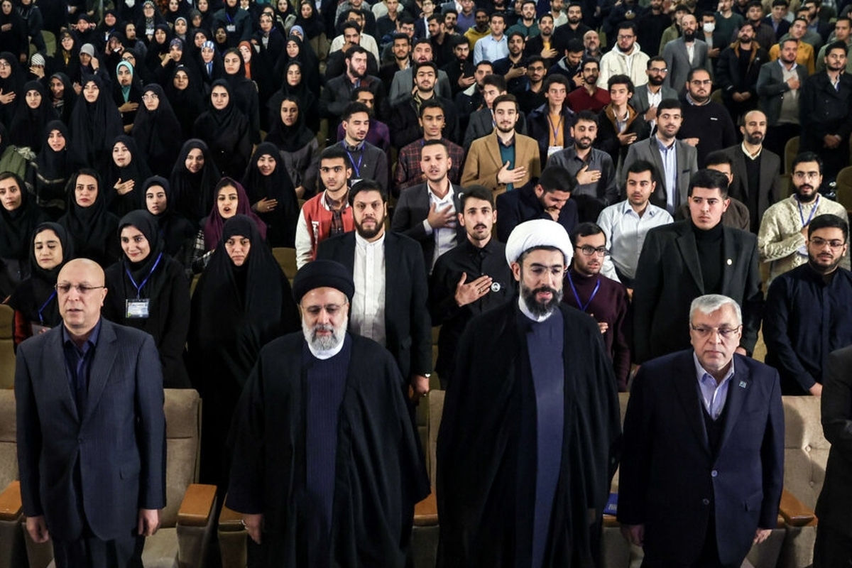 رییس‌جمهور به مناسبت روز دانشجو به دانشگاه شهید بهشتی رفت