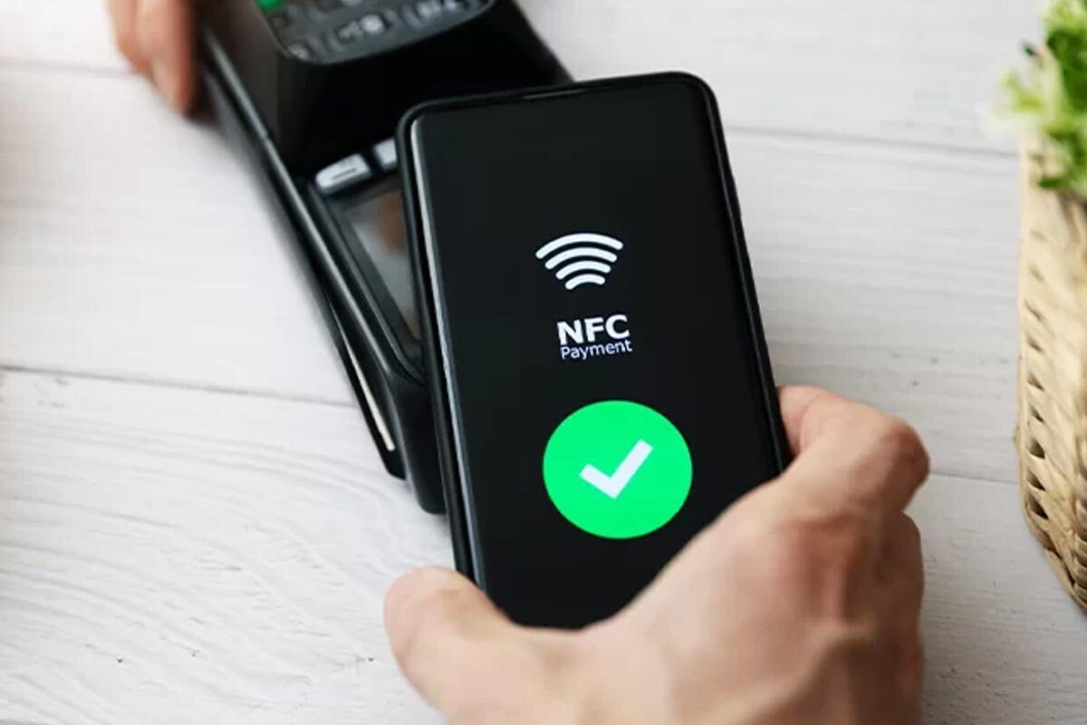 کدام بانک‌های ایرانی پرداخت با موبایل یا NFC را فعال کرده‌اند؟