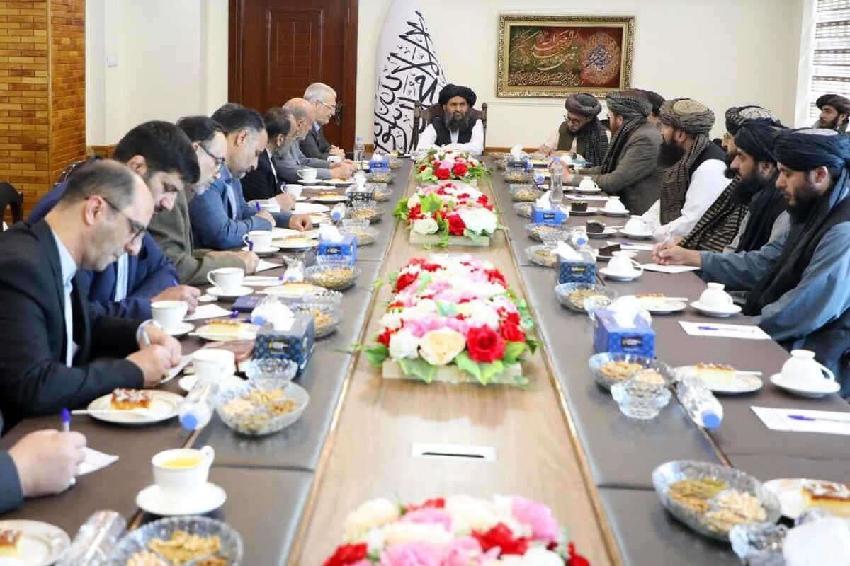 ملا برادر با هیئت دیپلماتیک ایران در کابل دیدار کرد