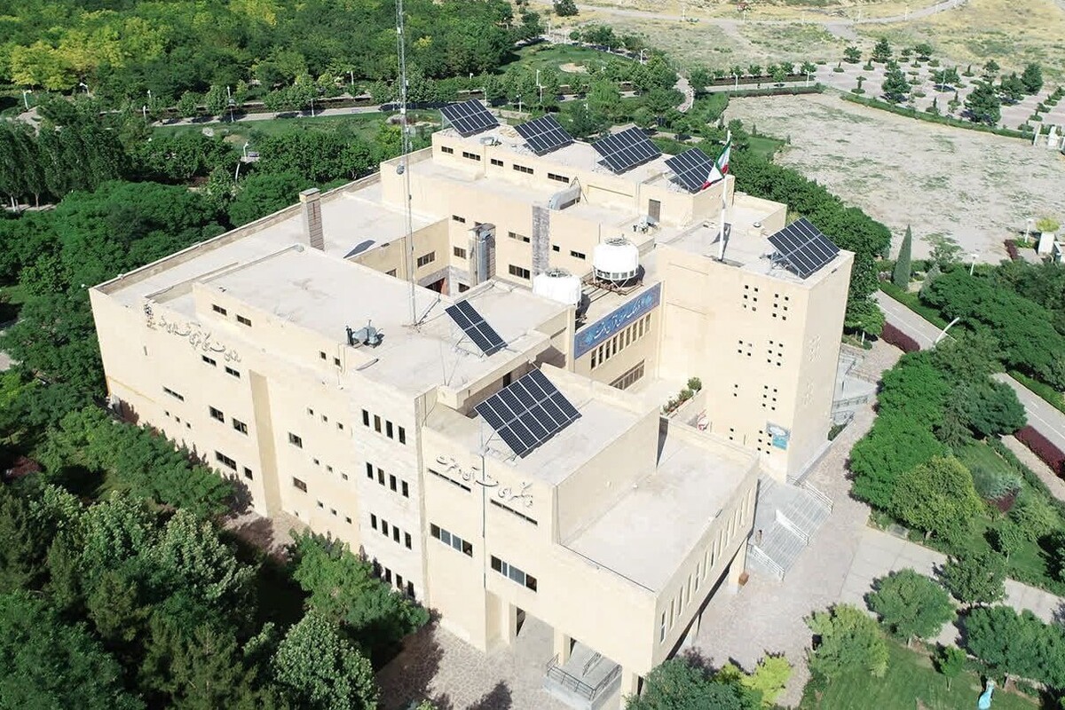 شهرداری مشهد ۴ نیروگاه خورشیدی احداث می‌کند